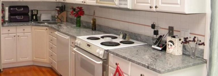 Viscon White Granite Countertops To Garner Your Kitchen