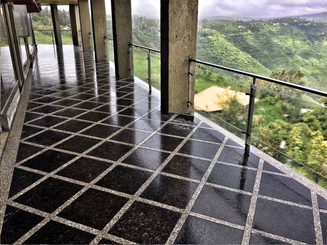 Tan Brown Granite Outdoor Flooring Project
