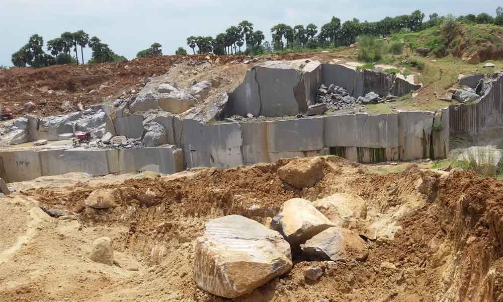 Assam_quarry