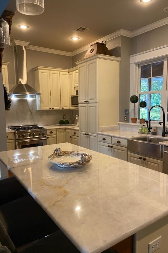 Quartzite countertop