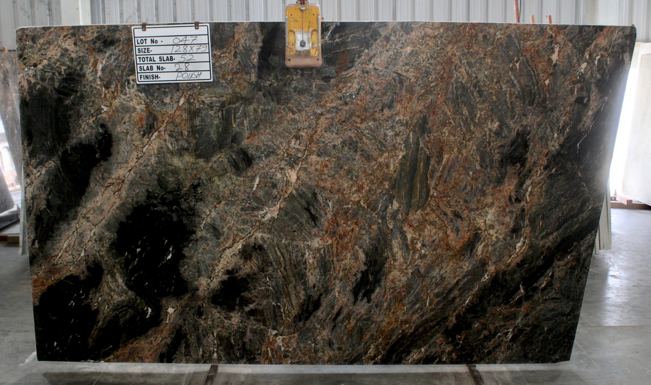 Lava Oro Granite
