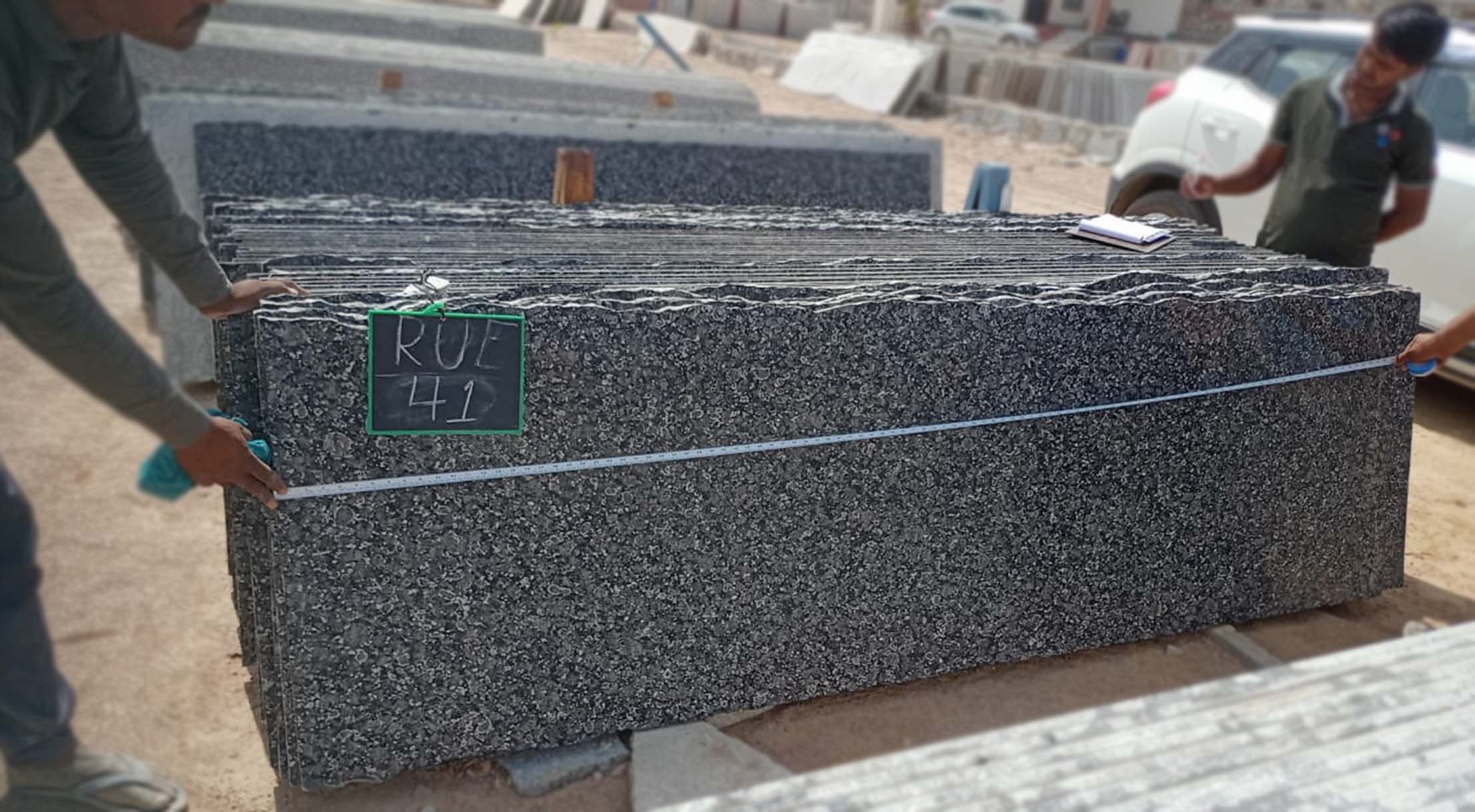 Length inspection of granite slabs
