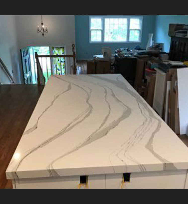Thickness of mitered edge