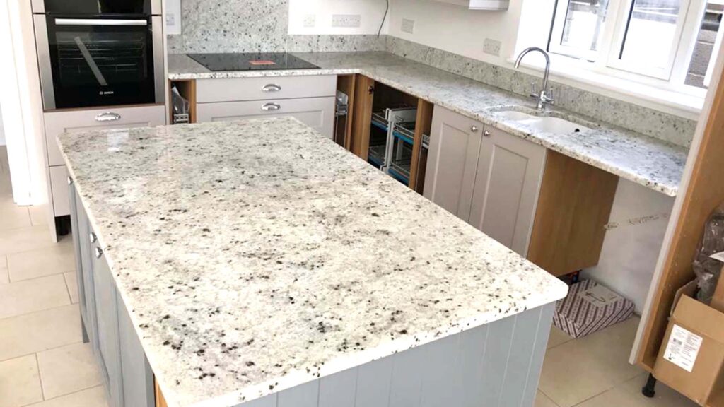 Colonial white countertop